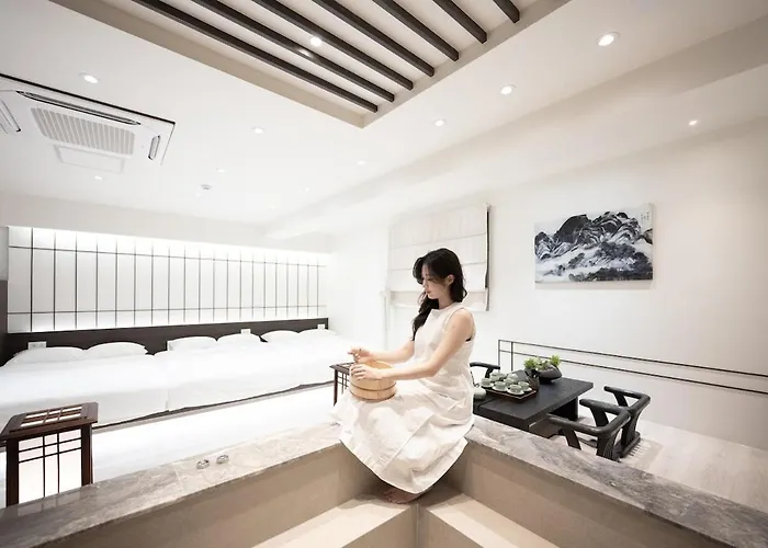 Ryeoan An Apartment *